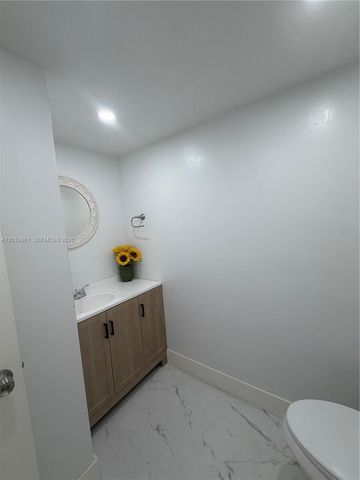 7024 SW 114th Pl A-52, Miami, FL 33173