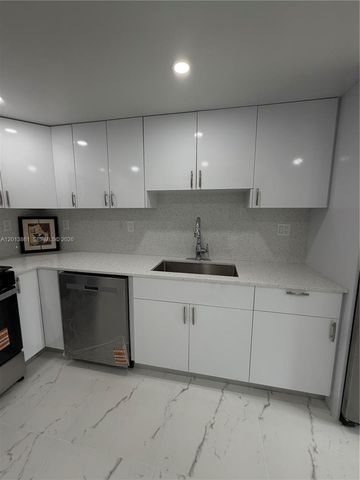 7024 SW 114th Pl A-52, Miami, FL 33173
