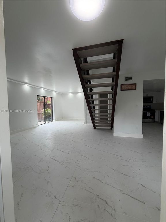 7024 SW 114th Pl A-52, Miami, FL 33173