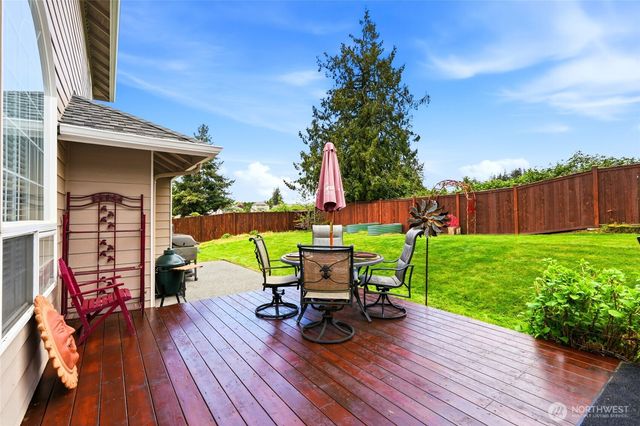 28111 82nd Drive NW, Stanwood, WA 98292