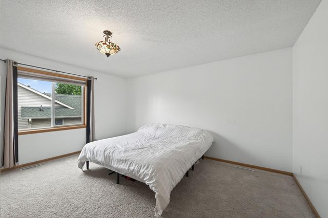 10035 Fallgold Parkway N, Brooklyn Park, MN 55443