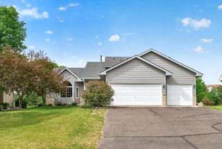 10035 Fallgold Parkway N, Brooklyn Park, MN 55443