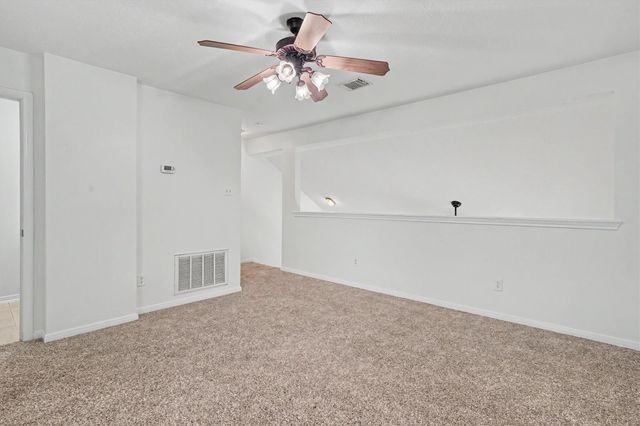 813 Davis Road, League City, TX 77573