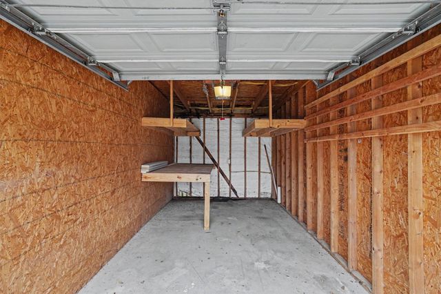 813 Davis Road, League City, TX 77573