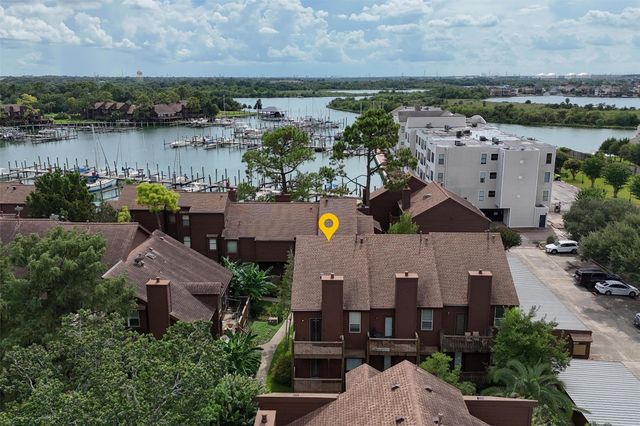 813 Davis Road, League City, TX 77573