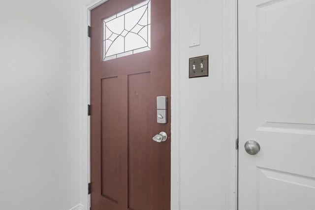 813 Davis Road, League City, TX 77573