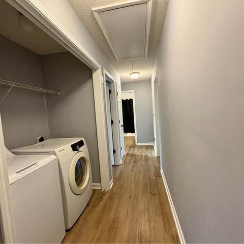 139 Marie Ct, Athens, GA 30607