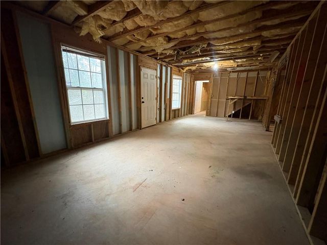 139 Marie Ct, Athens, GA 30607