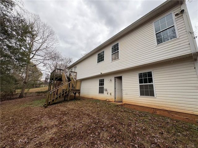 139 Marie Ct, Athens, GA 30607