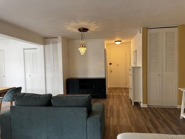 144-24 37th Avenue 3J, Flushing, NY 11354