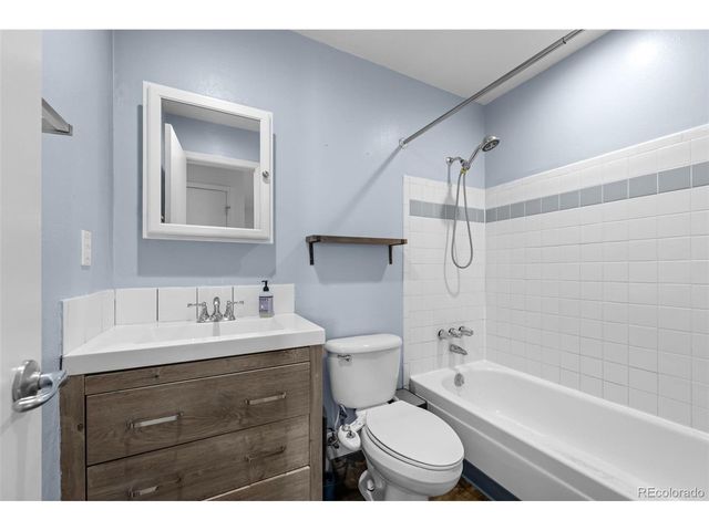 3266 S Helena St, Aurora, CO 80013