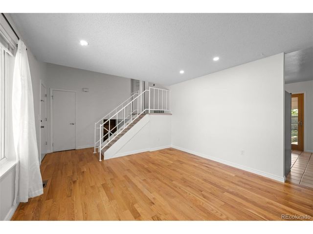 3266 S Helena St, Aurora, CO 80013