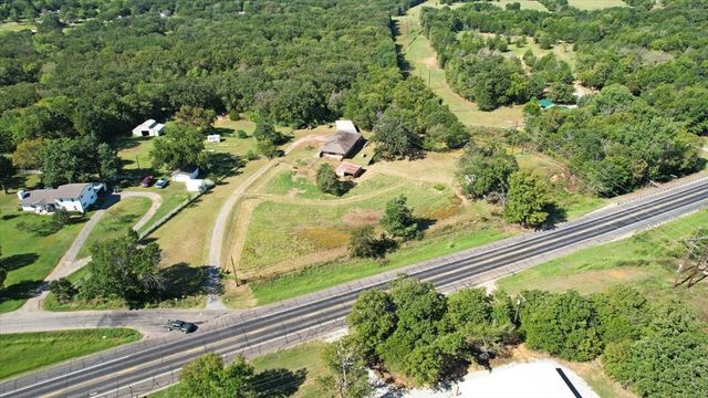 21 Chaparral Estates Drive, Denison, TX 75021