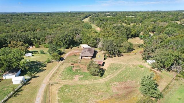 21 Chaparral Estates Drive, Denison, TX 75021