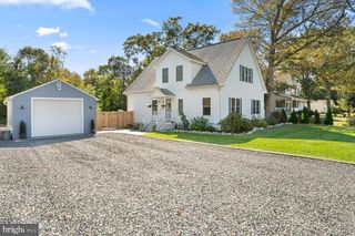 10 PENNSYLVANIA AVE, Waretown, NJ 08758