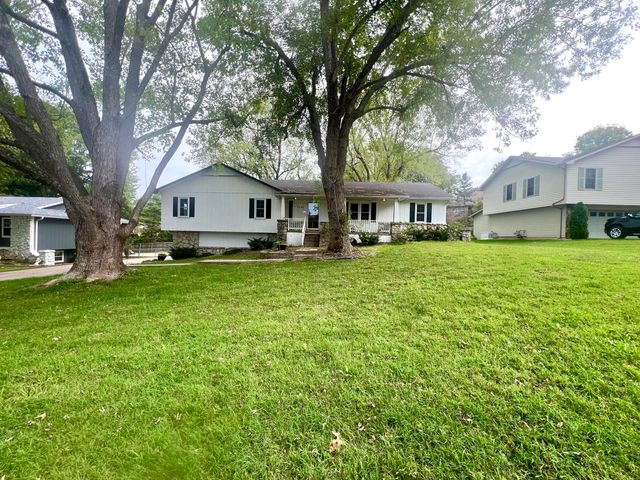 2546 South Brandon Avenue, Springfield, MO 65809