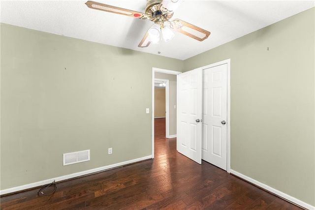 7095 Cogburn Road, Cumming, GA 30028