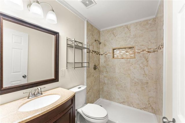 7095 Cogburn Road, Cumming, GA 30028