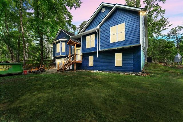 7095 Cogburn Road, Cumming, GA 30028