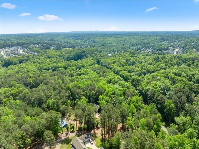 7095 Cogburn Road, Cumming, GA 30028
