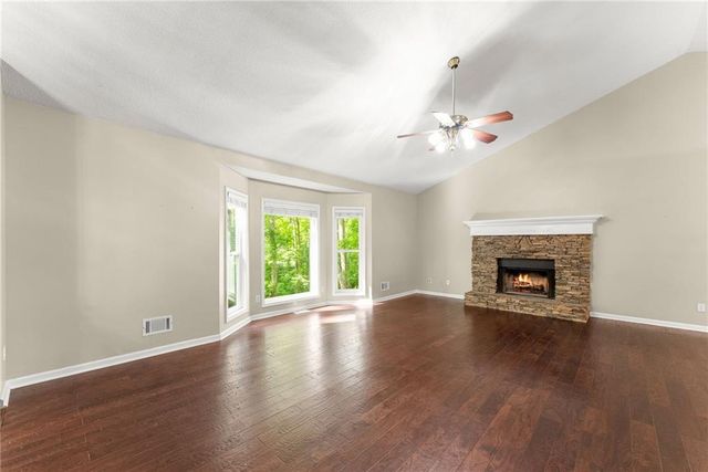 7095 Cogburn Road, Cumming, GA 30028