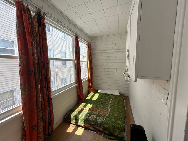 21 Ericsson St 2, Cambridge, MA 02138