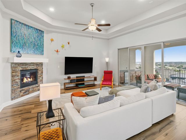 1501 Chalk Bluff CT, Leander, TX 78641
