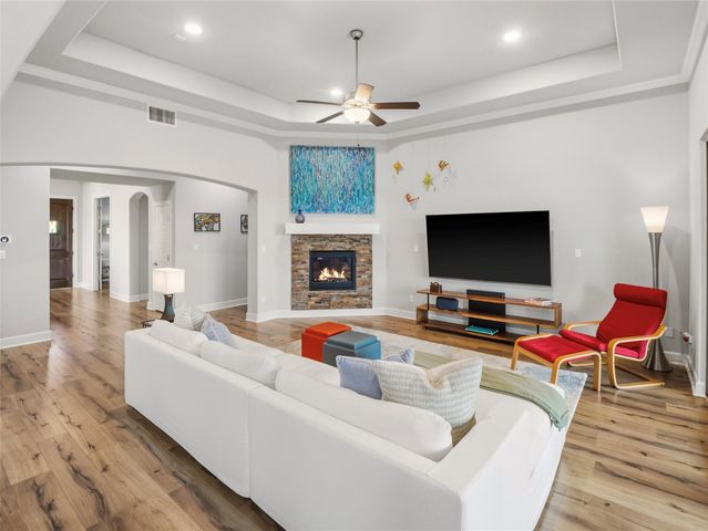 1501 Chalk Bluff CT, Leander, TX 78641