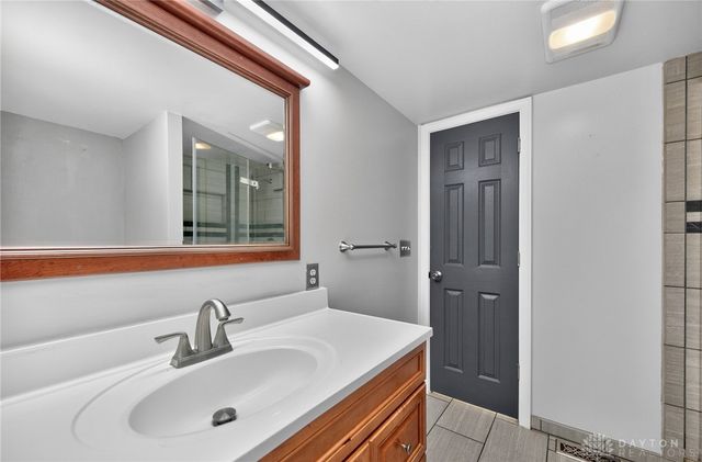 5576 Walnut Street, Deerfield Twp, OH 45034