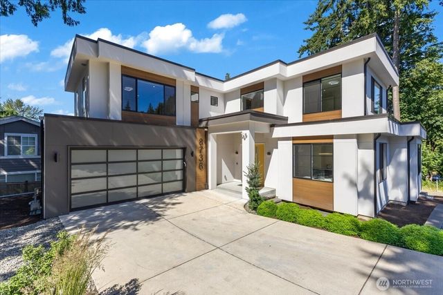 8736 126th Avenue NE, Kirkland, WA 98033