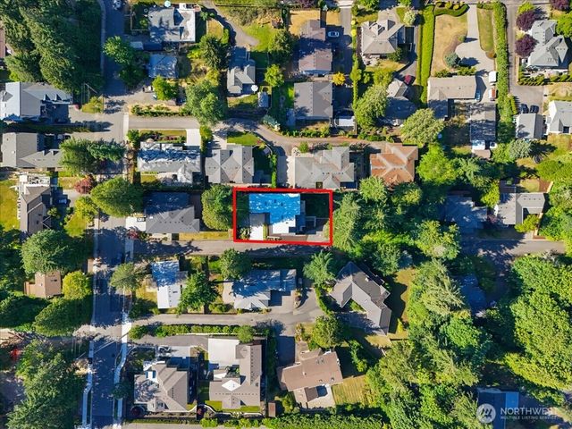 8736 126th Avenue NE, Kirkland, WA 98033
