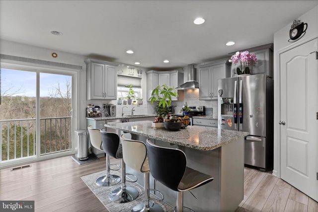 183 LUXOR CT, Bunker Hill, WV 25413