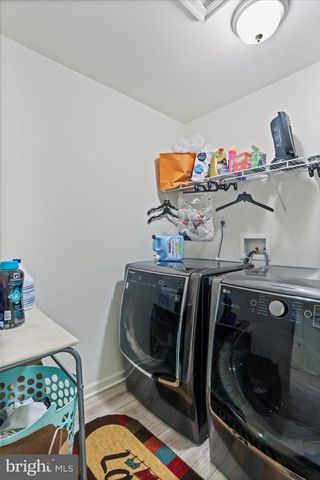 183 LUXOR CT, Bunker Hill, WV 25413