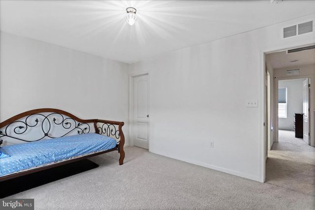 183 LUXOR CT, Bunker Hill, WV 25413