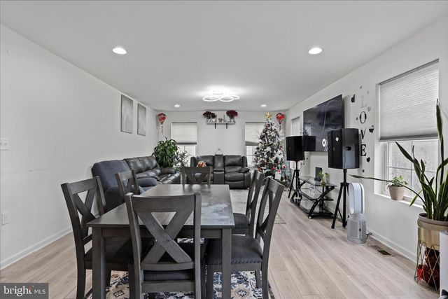 183 LUXOR CT, Bunker Hill, WV 25413