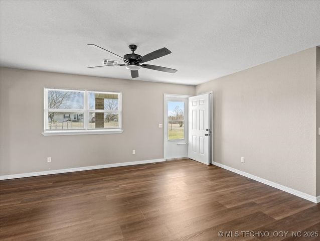 22751 Thompson Lane, Bokoshe, OK 74930