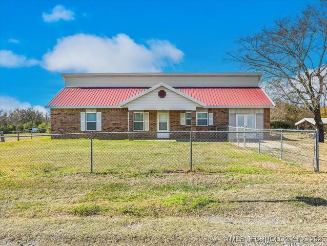 22751 Thompson Lane, Bokoshe, OK 74930