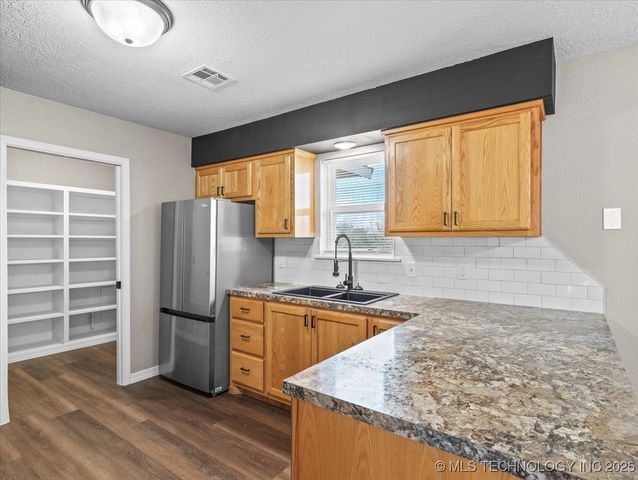 22751 Thompson Lane, Bokoshe, OK 74930