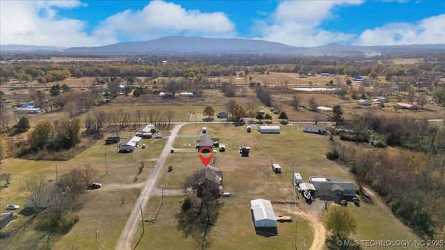 22751 Thompson Lane, Bokoshe, OK 74930