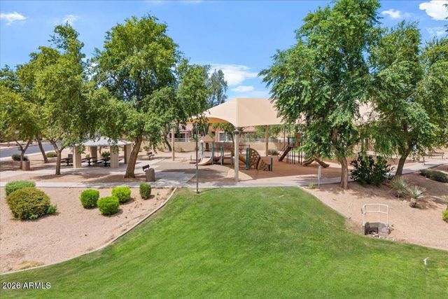 1137 S Hazel Street, Gilbert, AZ 85296