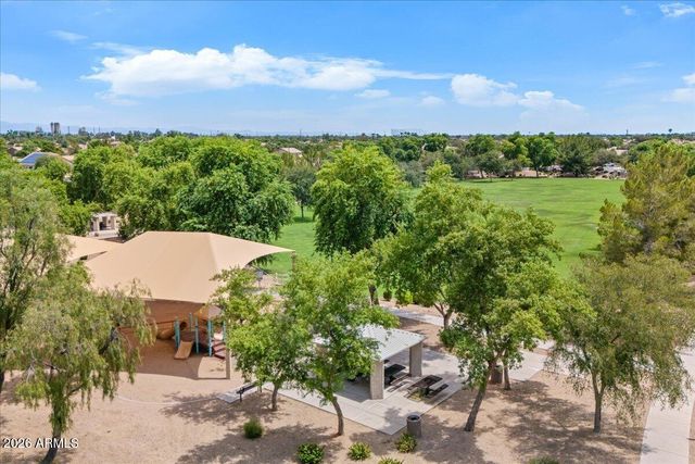 1137 S Hazel Street, Gilbert, AZ 85296