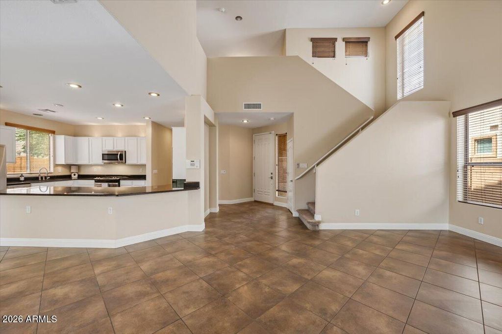 1137 S Hazel Street, Gilbert, AZ 85296 — photo 4