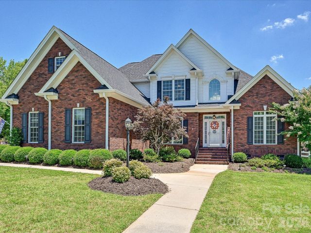305 Spurs Court, Rock Hill, SC 29732