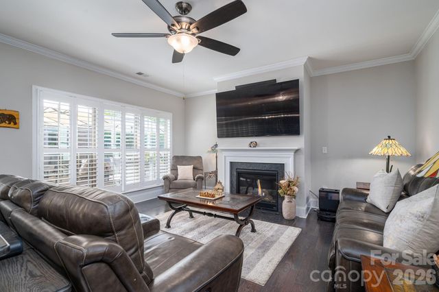 5228 Courtyard Lane, Belmont, NC 28012