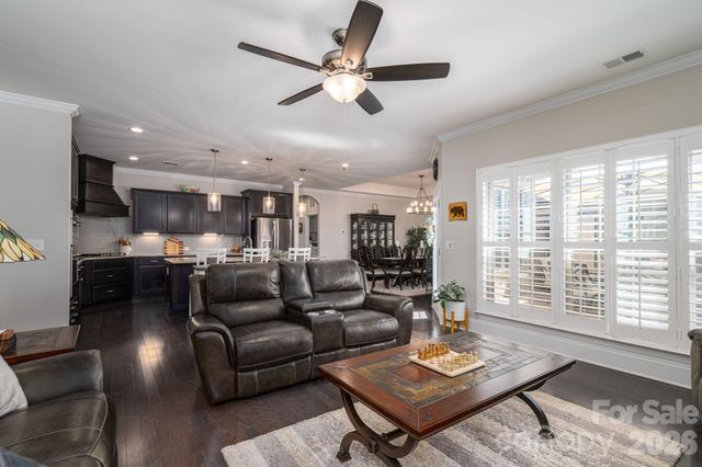 5228 Courtyard Lane, Belmont, NC 28012