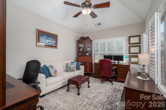 5228 Courtyard Lane, Belmont, NC 28012