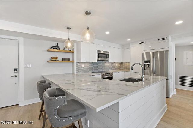 1601 OCEAN Drive S 505, Jacksonville Beach, FL 32250