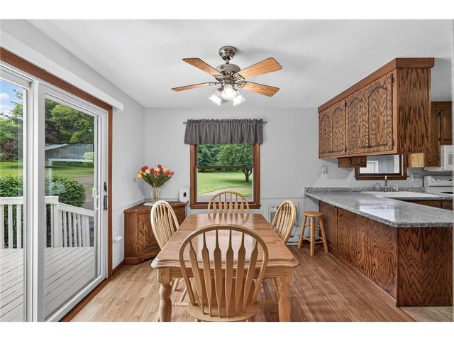 843 Yellowstone Trail, Hudson, WI 54016