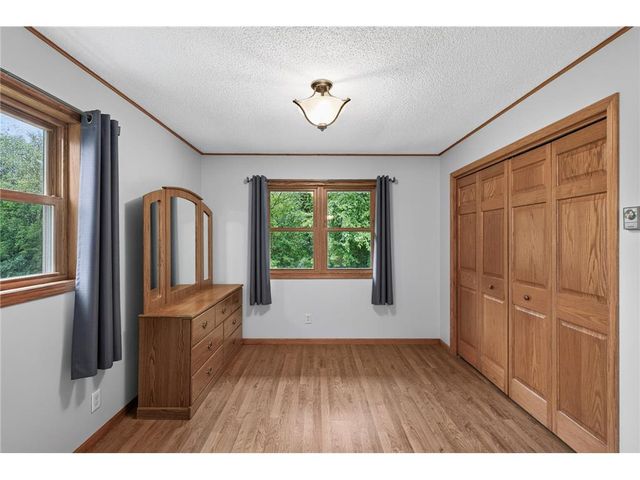 843 Yellowstone Trail, Hudson, WI 54016