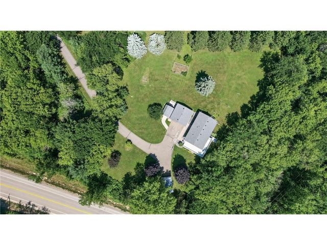 843 Yellowstone Trail, Hudson, WI 54016